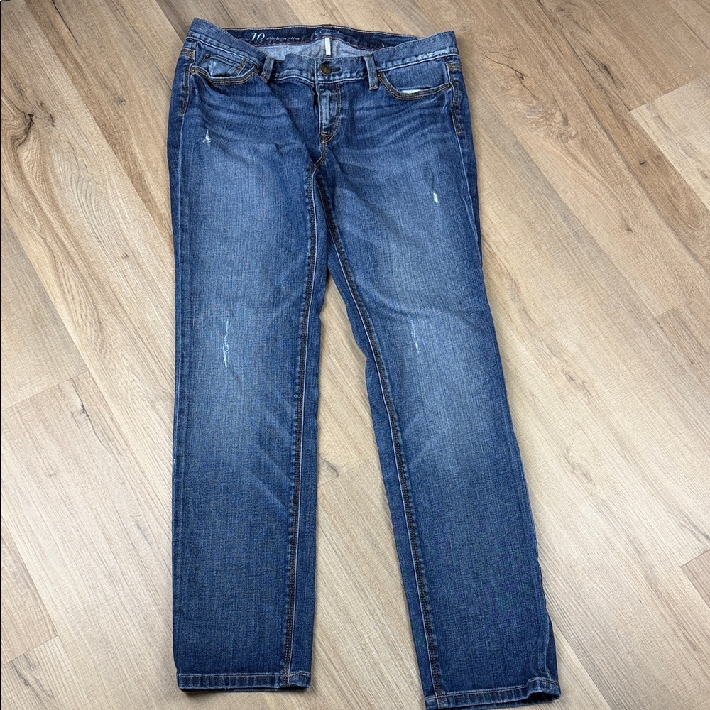 Ann Taylor Loft Women’s Denim Distressed Jeans - Classic Straight Leg. Size 10